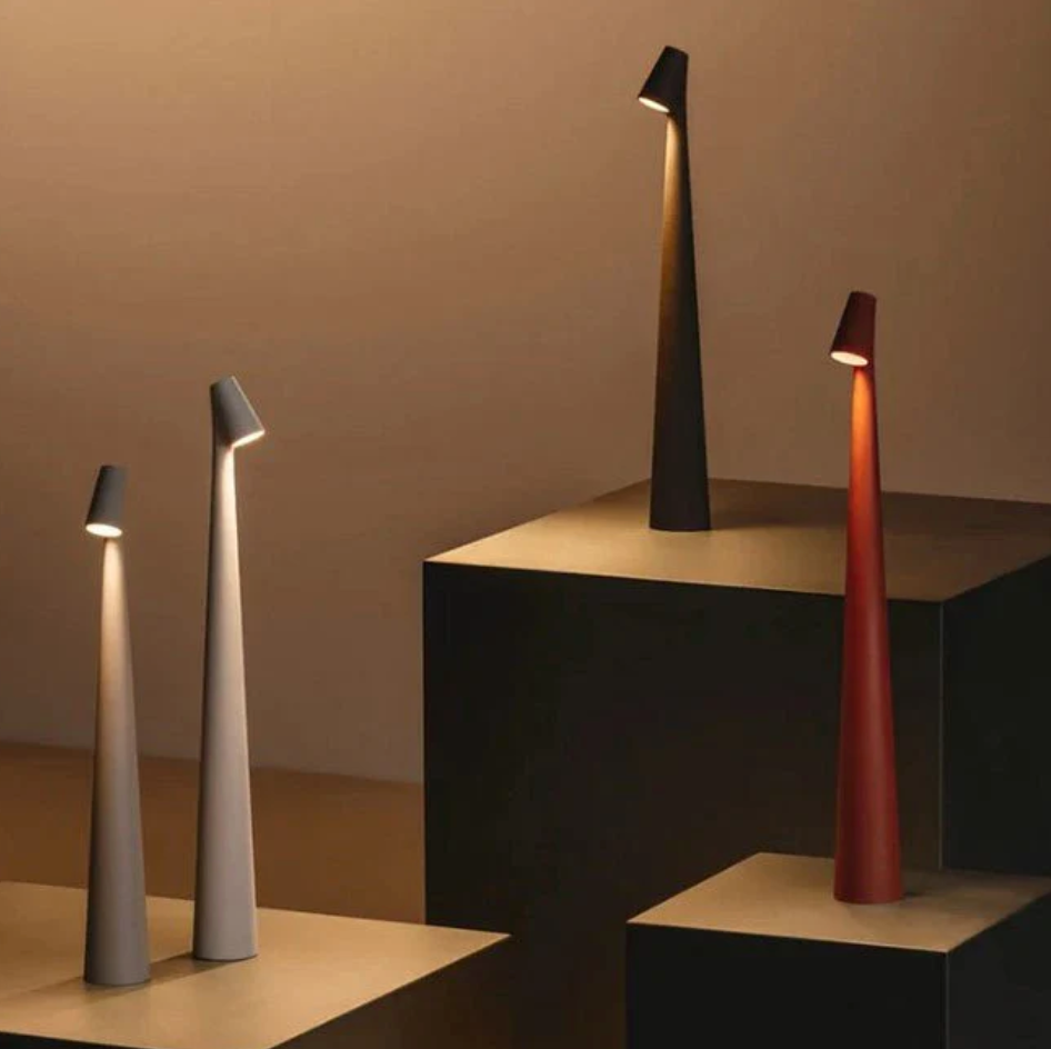 Handgjord lyxbelysning | Dimbar LED-lampa | Aluminium och polykarbonat | 2700K | Högt CRI | 35/45 cm hög | Batteridriven | Modern design