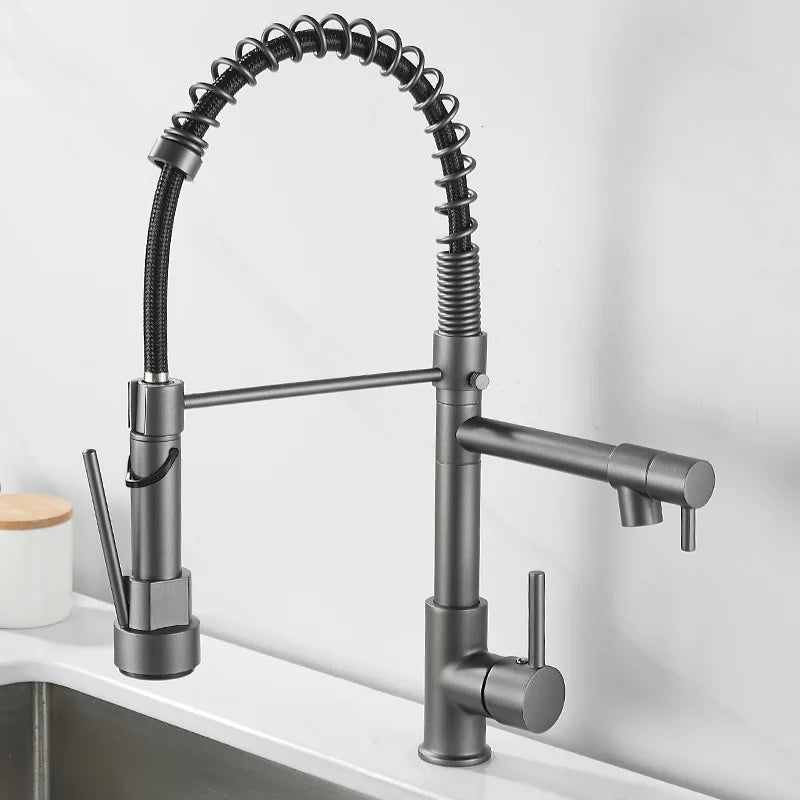 AquaLuxe Køkkenhane | Dobbelt Tud Design | Sort & Guld Finish | Premium Messing | Fleksibel Fjederhane | Elegant og Funktionel Vandhane | Høj Kvalitet | Moderne Kran Til Køkken Indretning