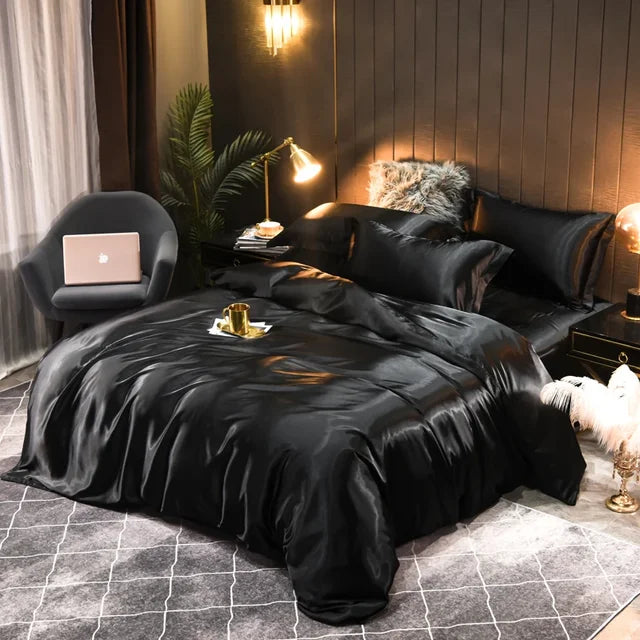 SilkComfort | Højkvalitets 100% Silke Dyne | Temperaturregulerende Luksus Sengetøj | Elegant Ensfarvet Design | Komfortable Dynebetræk
