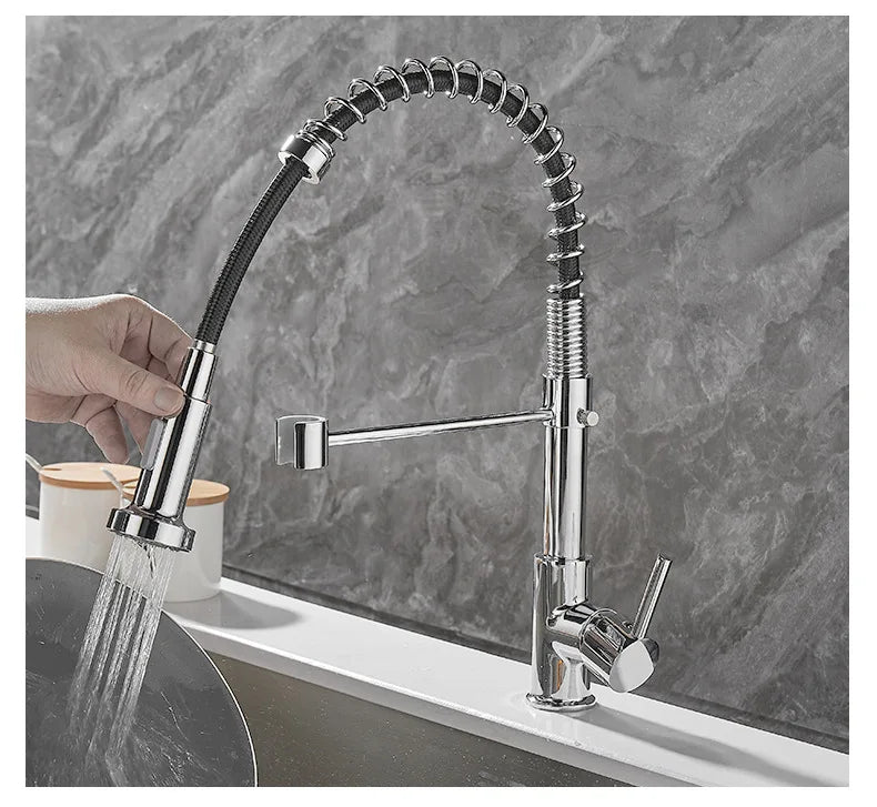 AquaLuxe Køkkenhane | Dobbelt Tud Design | Sort & Guld Finish | Premium Messing | Fleksibel Fjederhane | Elegant og Funktionel Vandhane | Høj Kvalitet | Moderne Kran Til Køkken Indretning