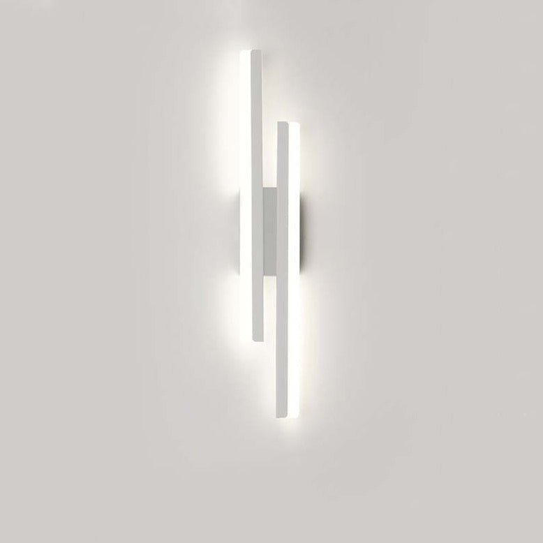 Modern vägglampa | LED-lampa | Slank design | Vardagsrum, sovrum, hall | Svart/guld | Energieffektiv | Lång livslängd | 3–5 cm | 15x10x5 cm | 111V~240V | Styrsystem tillgängligt