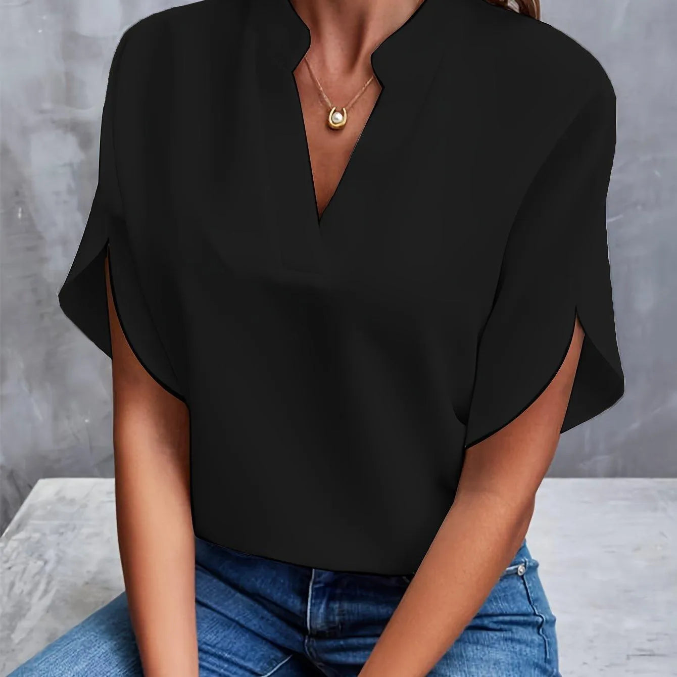Sabrina - Elegant lys bluse til kvinder