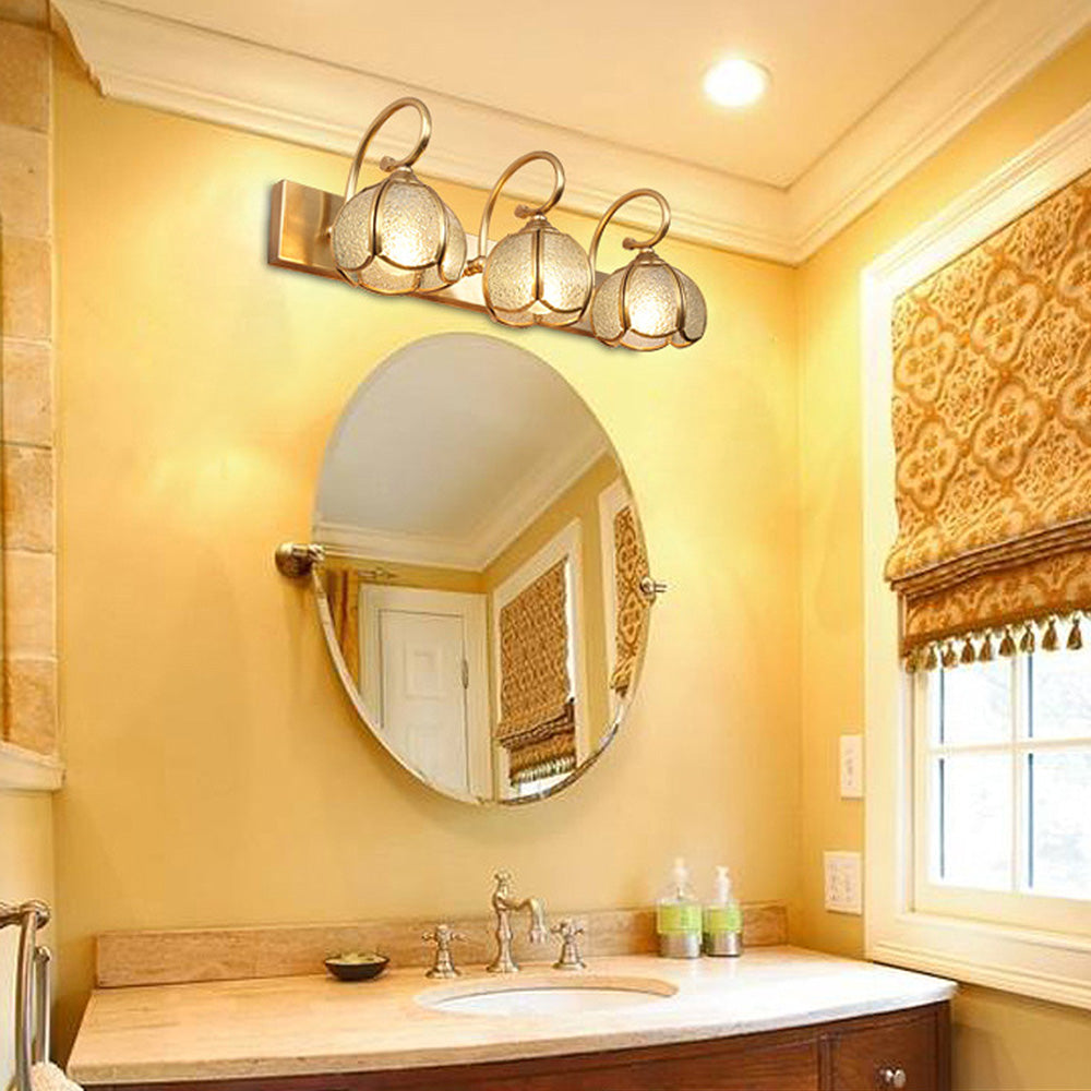 Robinet de salle de bain classique | Or | Laiton et verre | LED | D48cm x H19cm | Design intemporel | Lumière multi-têtes | Décoration murale