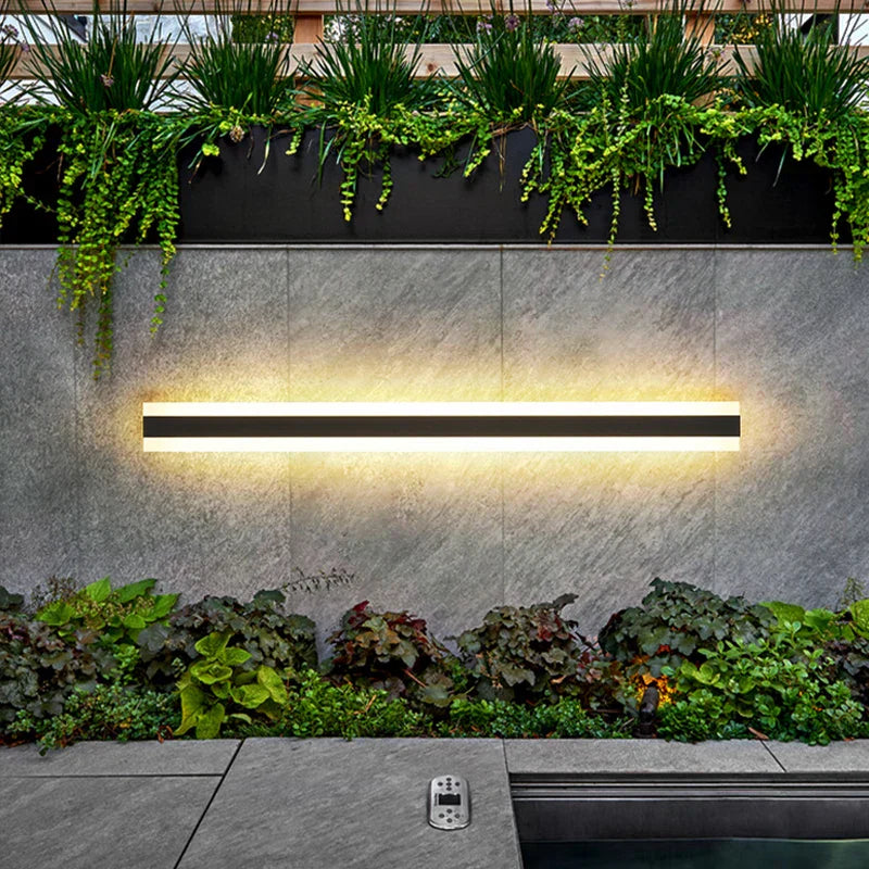 Éclairage mural LED résistant aux intempéries | AquaLicht de Luminoir | Design élégant et moderne | Pour terrasses et jardins | Étanche IP65