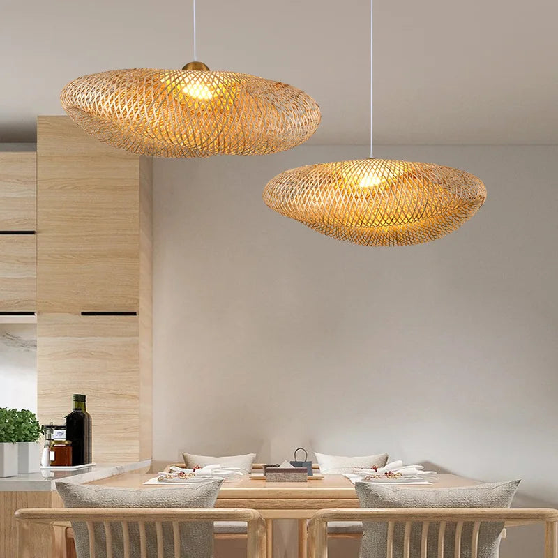 NatureLicht | Lampe en rotin faite à la main | Suspension ronde | Design bambou | Douille E27 | Parfaite pour salon ou salle à manger | Élégance
