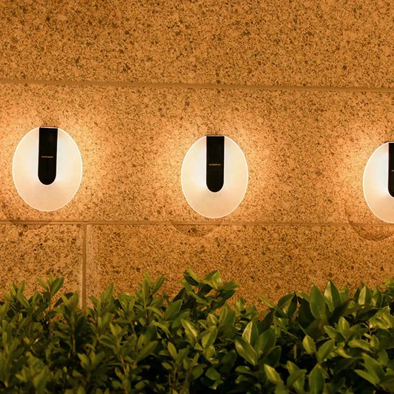 Luminoir | LED-tvättlampa för utomhusbruk | SolarFlair | Vattentät akryldesign | Energieffektiv | 3000K varmt ljus | Perfekt för trädgård och terrass