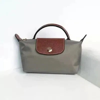 Chic Essence sac à bandoulière tendance et pratique | Sac à main compact et polyvalent en cuir de luxe | Parfait pour un usage quotidien et en soirée