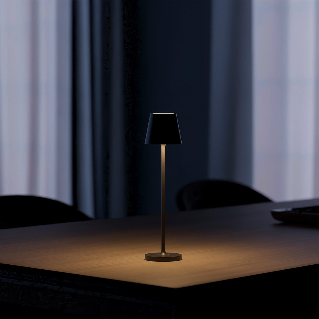 NOVA | LED | Schöne schlanke Lampe für den Schreibtisch | Modernes Design