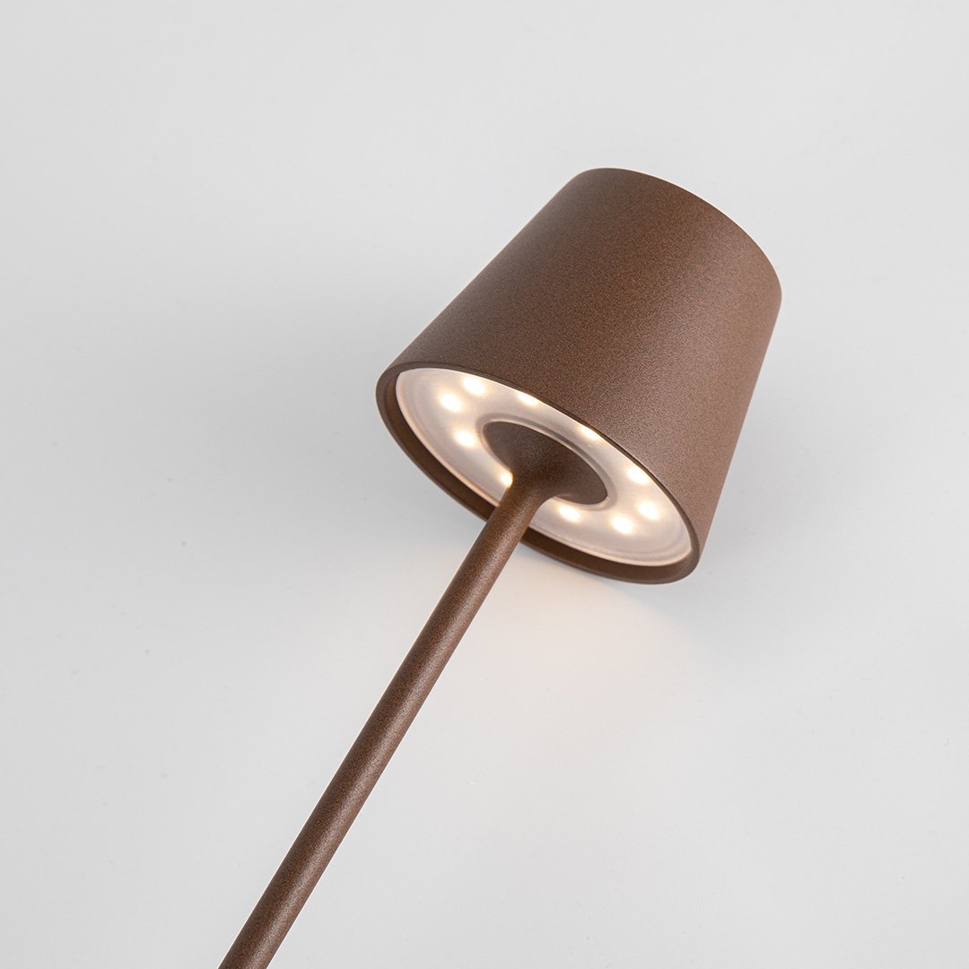 NOVA | LED | Schöne schlanke Lampe für den Schreibtisch | Modernes Design