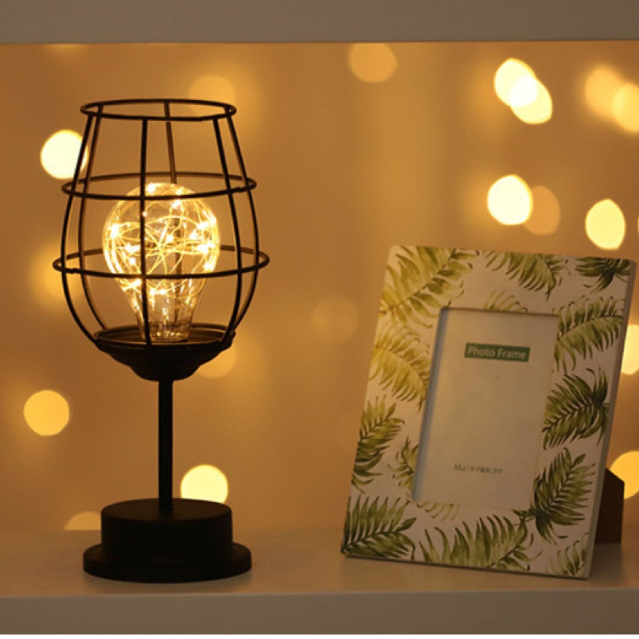 LuxeLume | Elegante Eva Luxe NoirLume | Sort Bordlampe | Modernes Design | 45 cm hoch | E27 max 60W | Kabellänge 150 cm | Ein/Aus-Schalter | Metall