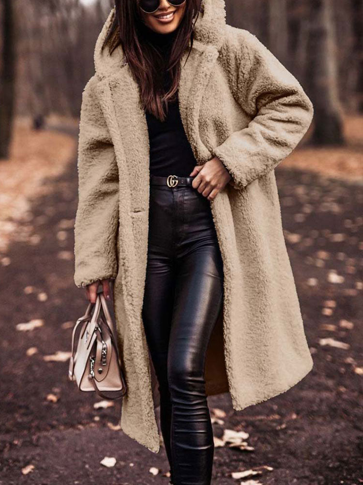 MonAmi | Blød damejakke i teddystof | Stilfuld oversized pasform | Perfekt til kølige aftener | Komfortabelt og holdbart materiale | Trendy design til enhver anledning