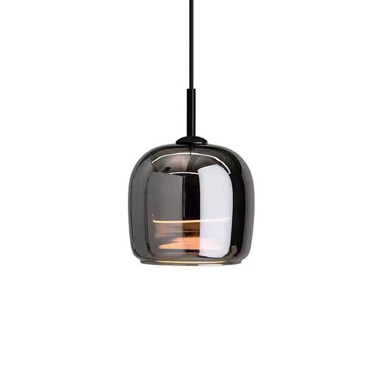 NobleShine lampe | Skandinavisk design | Sort glas | Moderne elegance | LED-lys | 35 cm høj | Perfekt til spisestue og stue | Elegant interiør
