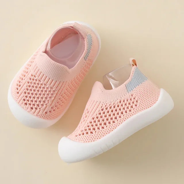 HappyFeet Comfy | Sko til Børn | Åndbar Komfort | Robust og Skridsikker Sål | Perfekt pasform | Ideelle til Aktive Børn | Størrelseguide Inkluderet