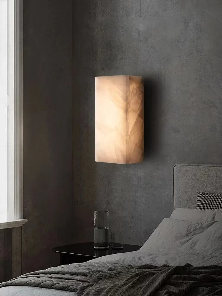 Lampe murale extérieure de luxe en marbre | Marbre espagnol de haute qualité | Éclairage élégant pour jardin et allée | Design durable et élégant