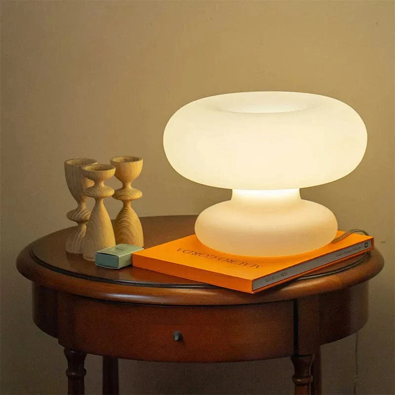 Lampe Maki en forme de champignon | Blanc | Éclairage LED | Design unique | 25 cm x 35 cm | Plastique & Métal | Courant secteur | Parfait pour salon