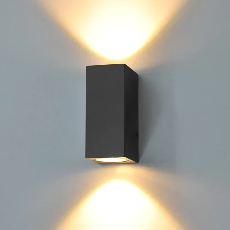 Hemellicht LED | Væglampe Udendørs | IP65 Vandtæt | Aluminiumshus | Energibesparende | Moderne design | 110-240V | Havelampe | Terrassebelysning | 3W/6W | Atmosfærisk Lys | Sortere