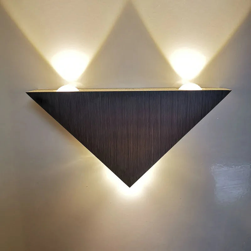 LuminousFence | Solcellelampe til Haven | Automatisk Tænd/Sluk | Lang Levetid | Nem Installation | Bæredygtig Belysning