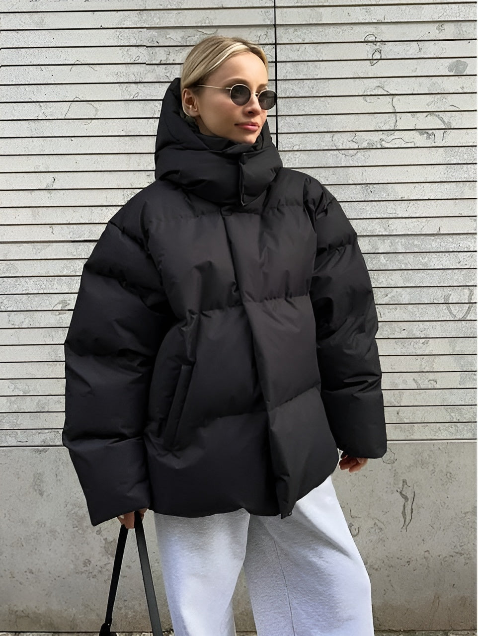 Jeanie Vinterjakke til Kvinder | Brun | Vindtæt og Vandtæt Design | Tyk Foring og Hætte | Komfortabel og Moderne | XS-2XL