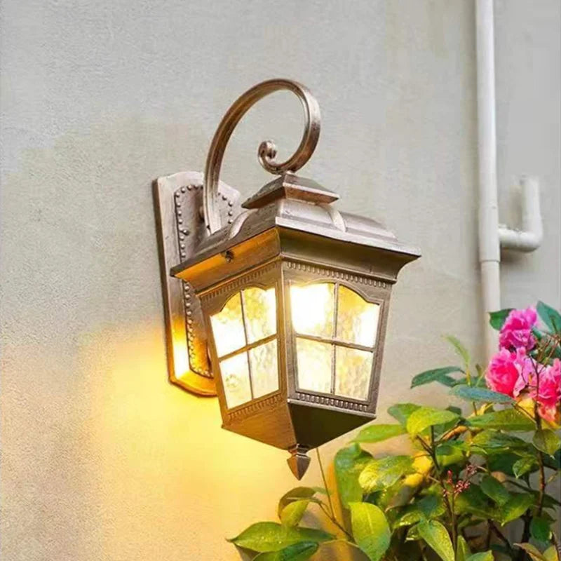 LuminoirBuiten | Stilsikker udendørs væglampe | Vejrbestandig E27 | Elegant belysning til have og terrasse | Nem installation | Holdbart design | Chic og varm atmosfære | Højde 24 cm | AC85-265V