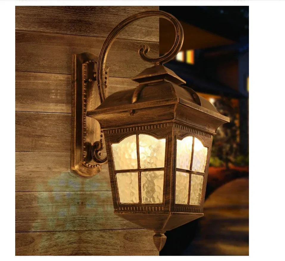 LuminoirBuiten | Stilsikker udendørs væglampe | Vejrbestandig E27 | Elegant belysning til have og terrasse | Nem installation | Holdbart design | Chic og varm atmosfære | Højde 24 cm | AC85-265V