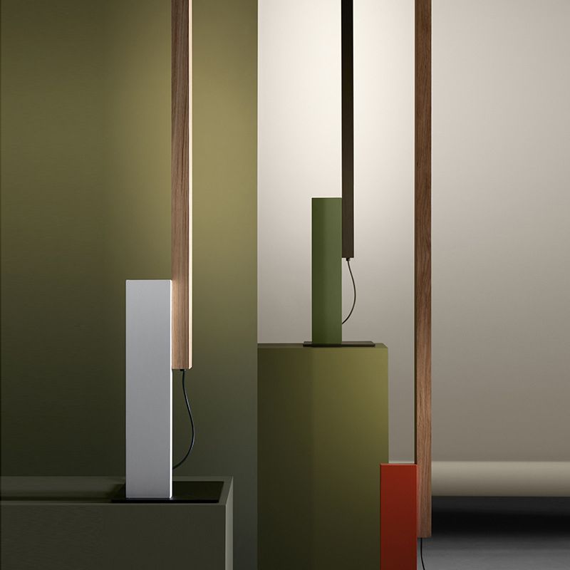 Moderne | Melistia | Minimalistisk Gulvlampe | Slankt Design | Atmosfærisk Belysning | Holdbar Konstruktion | Let Installation