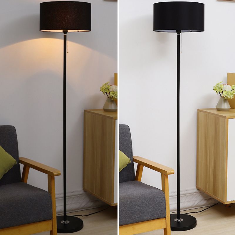 Calvianne | Moderne gulvlampe | Stilfuldt design | Robust konstruktion | Kvalitetsmaterialer | Fremragende belysning | Minimalistisk indretning | Ideel til stue, soveværelse, kontor