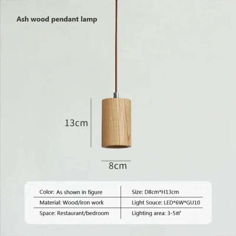 NordicGlow | Hængelampe af Skandinavisk Træ | Minimalistisk Design | Varme Trætoner | Bæredygtig Kvalitet | Loftsbelysning til Modern Interiør | Ideel til Stue og Kontor | D16cm x H8cm | 90-260V