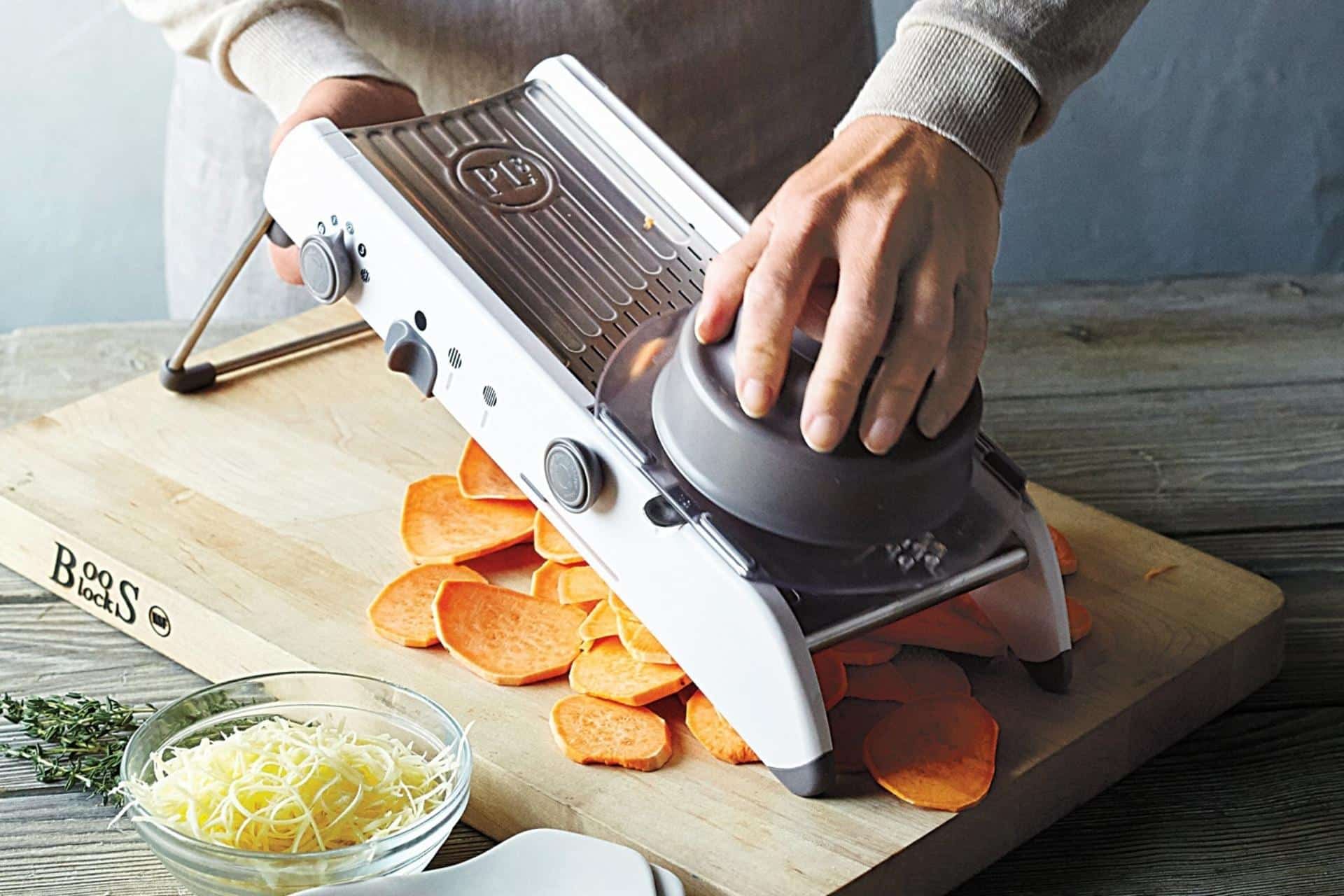 KitchenMaster | Hurtig, Præcis og Sikker Grøntsagsslicer