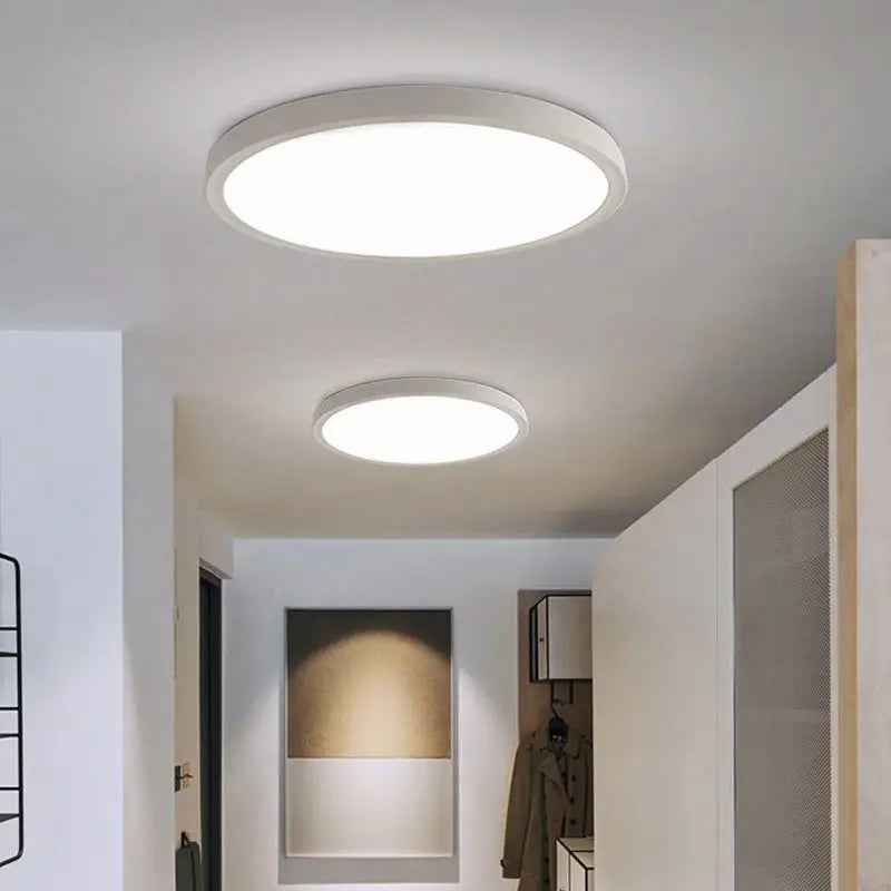LumiFlex | Moderne LED-Lampe | Energieffektiv | Minimalistisk Design | Til Stue, Soveværelse, Køkken, Kontor | Fås i Flere Størrelser | ⌀20-60cm | Jern og Akryl | 18-44W | 110-220V | Luminoir
