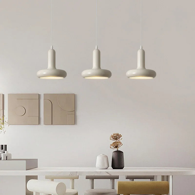WaveGlow | Justerbar LED Pendel | Moderne Køkkenbelysning | Aluminium & Plastik | Energibesparende Design | 100 cm Lang
