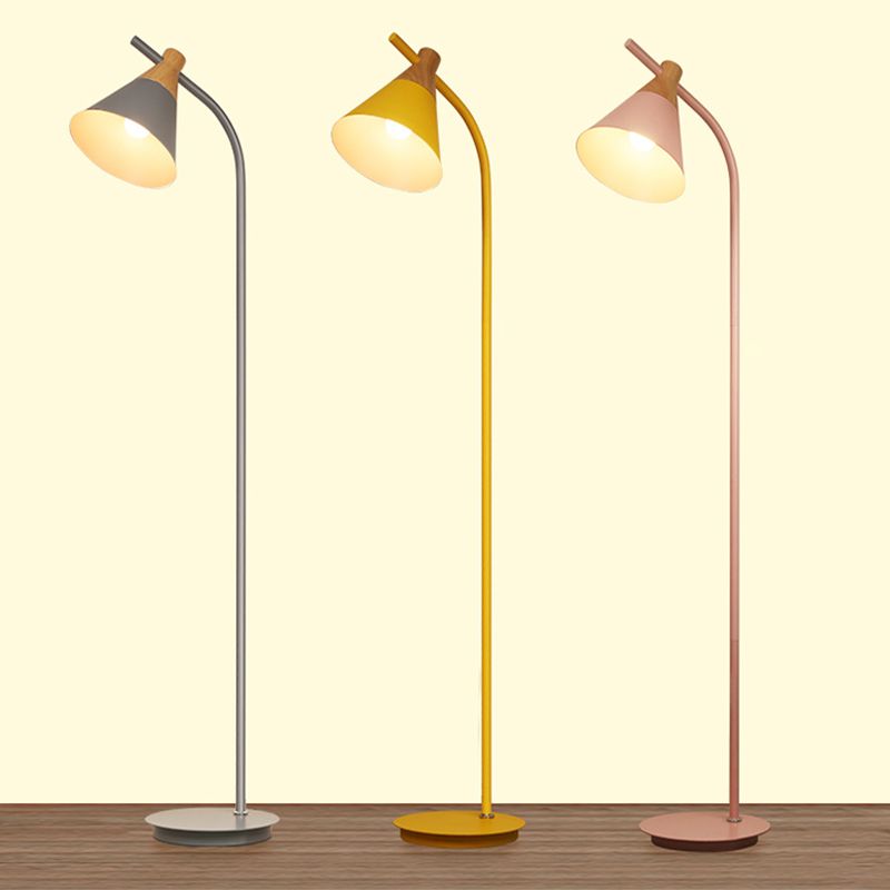 Trevinae | Moderne design | Minimalistisk gulvlampe | Effektiv belysning | Høj kvalitet | Kompakt og alsidig | Ideel til stue, kontor og soveværelse