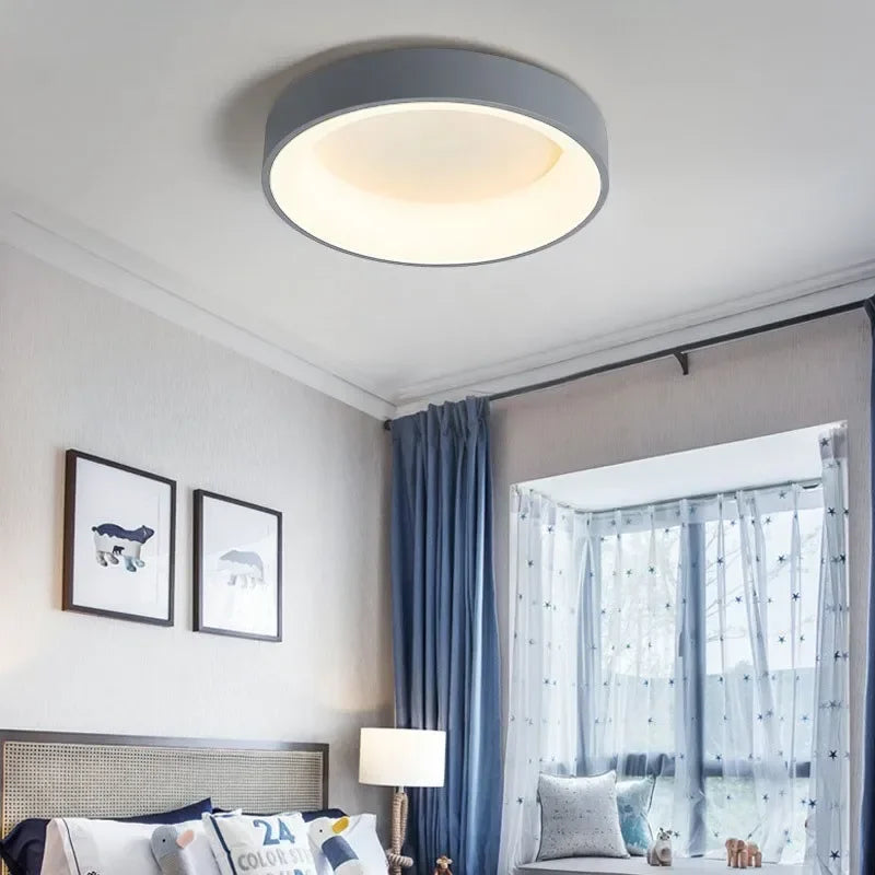 AuroraGlans | Moderne Skandinavisk LED Lampe | Rundt Loftdesign | Energibesparende | Stilfuld Indretning | Perfekt til Stue og Soveværelse | Høj Kvalitet | Varmt Indbydende Lys | Nem Installation