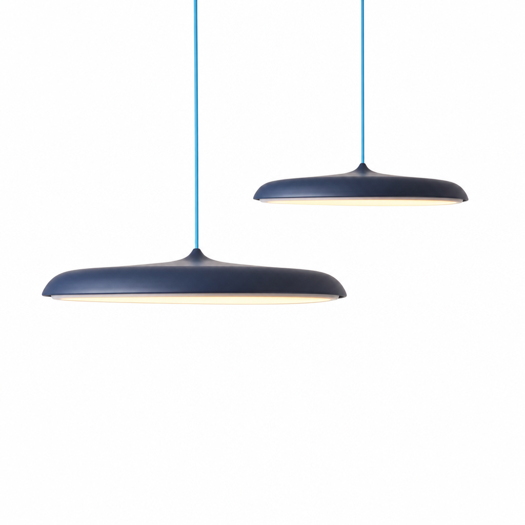 Moderne LED hængelampe til spisestue | Stilfuldt design i metal | Velegnet til forskellige interiørstilarter | Runde loftroser | Fås i blå, pink,