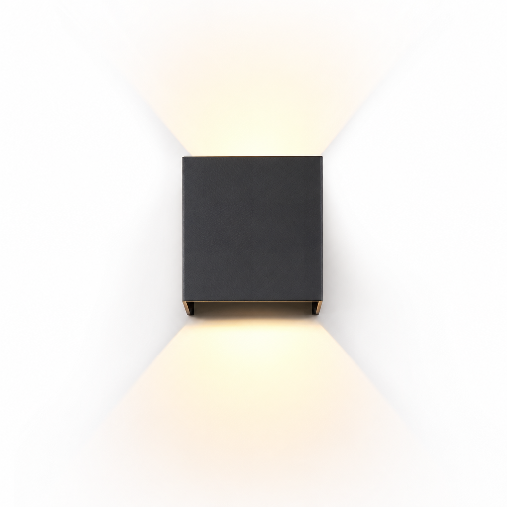 RadiantLux från Luminoir | Smal vägglampa | Svart modern design | Justerbar LED | Perfekt för vardagsrum och sovrum | 10W | Varmvitt ljus | Högkvalitativ metall | Tidlös design