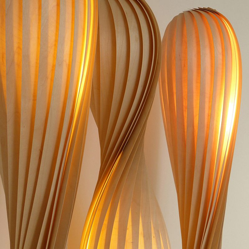 Fervetta | Unik Design Gulvlampe | Elegant Moderne | Snoet Look | Varme Blikfang | Passer til Stue Soveværelse Kontor | Nem Installation | Høj Kvalitet Holdbar Konstruktion | Effektiv Belysning | Dekorativ Atmosfære