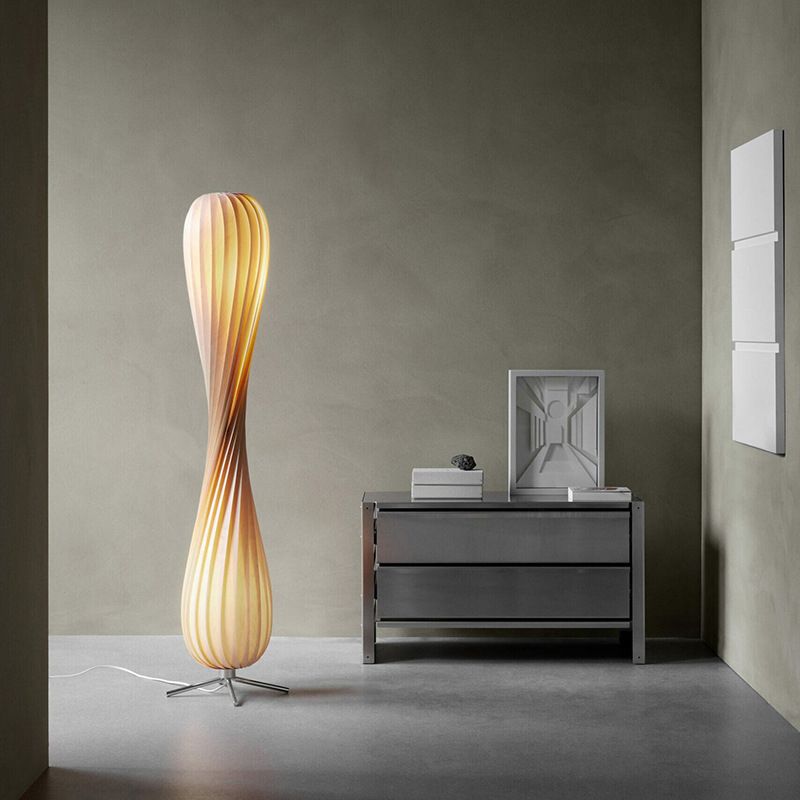 Fervetta | Unik Design Gulvlampe | Elegant Moderne | Snoet Look | Varme Blikfang | Passer til Stue Soveværelse Kontor | Nem Installation | Høj Kvalitet Holdbar Konstruktion | Effektiv Belysning | Dekorativ Atmosfære
