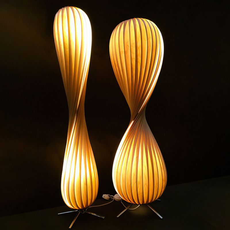 Fervetta | Unik Design Gulvlampe | Elegant Moderne | Snoet Look | Varme Blikfang | Passer til Stue Soveværelse Kontor | Nem Installation | Høj Kvalitet Holdbar Konstruktion | Effektiv Belysning | Dekorativ Atmosfære