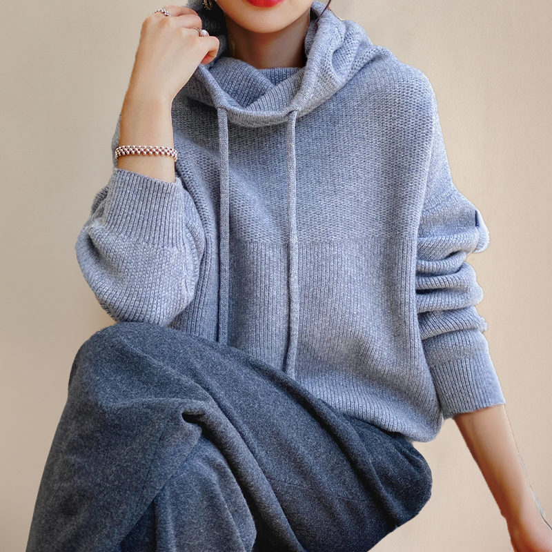 Kvinders polokrave sweater | Merinould | Kabelstrikt design | Blød og luksuriøs | Let vedligeholdelse | Turtleneck | Elegant og stilfuld